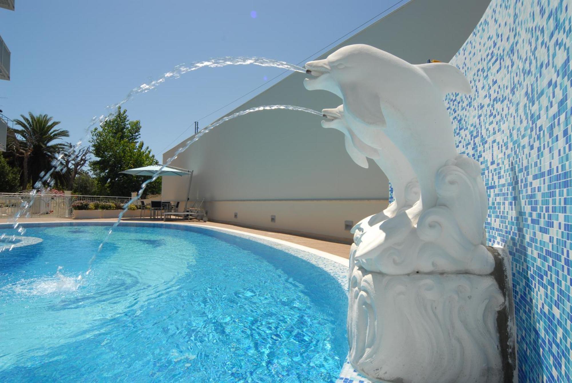 Residence Costa Smeralda Grottammare Exterior photo